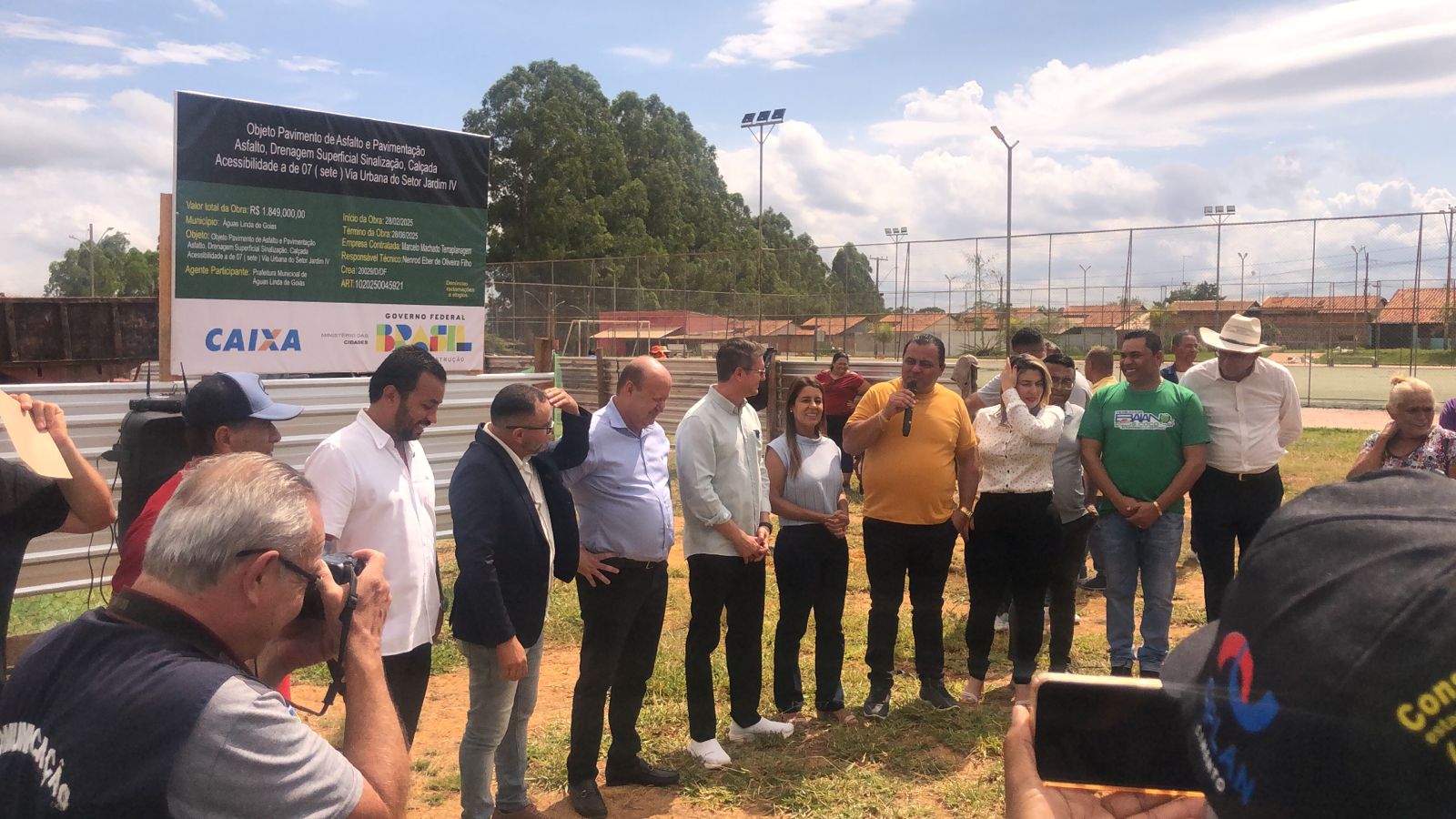 RESIDENCIAL CHIOLA SERÁ CONTEMPLADO COM PAVIMENTAÇÃO ASFÁLTICA